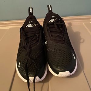 Women’s Nike Air Max 270